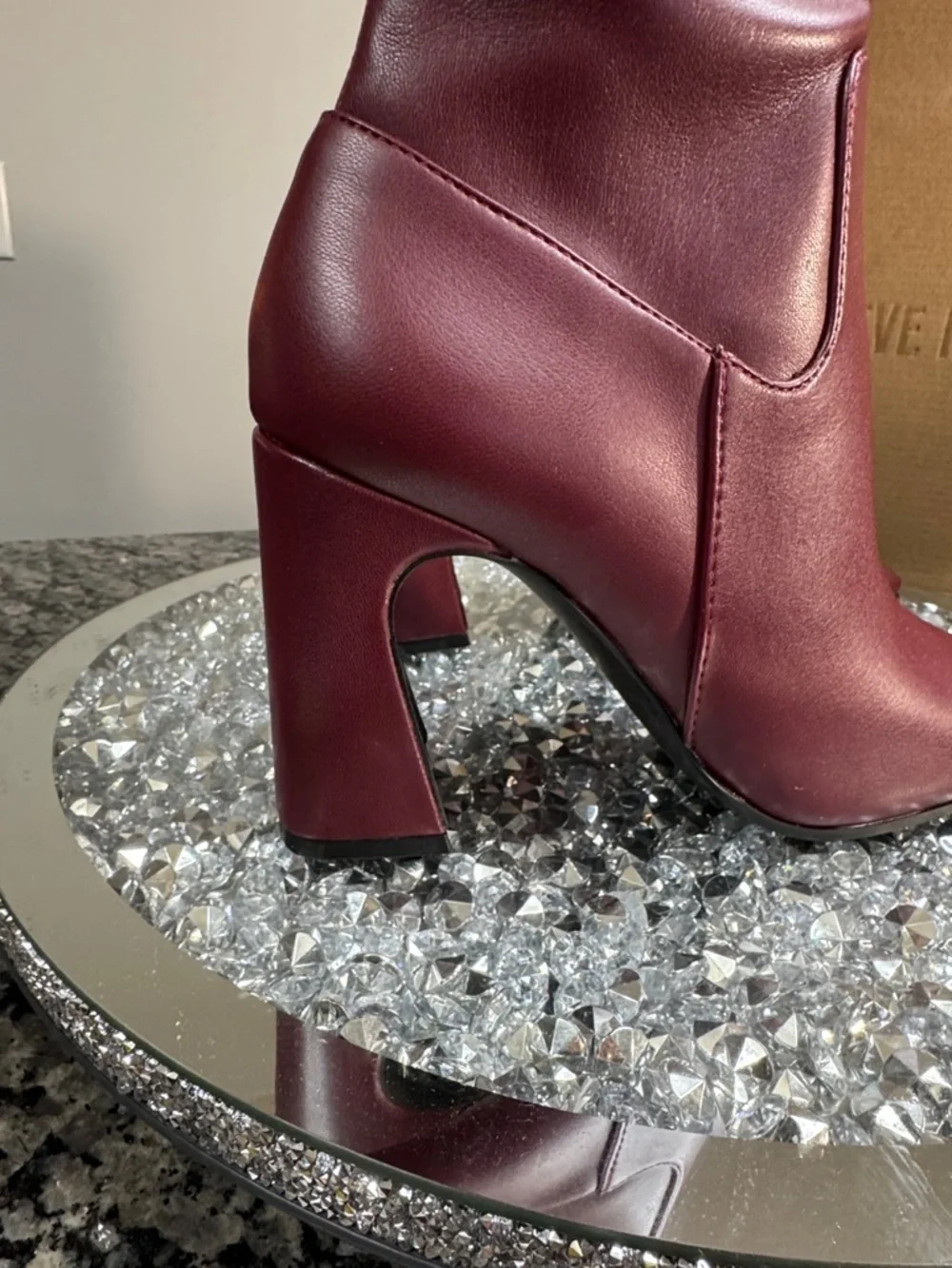Steve Madden Lamar’s tall Block Heel Boots in Wine square toe NEW 7
